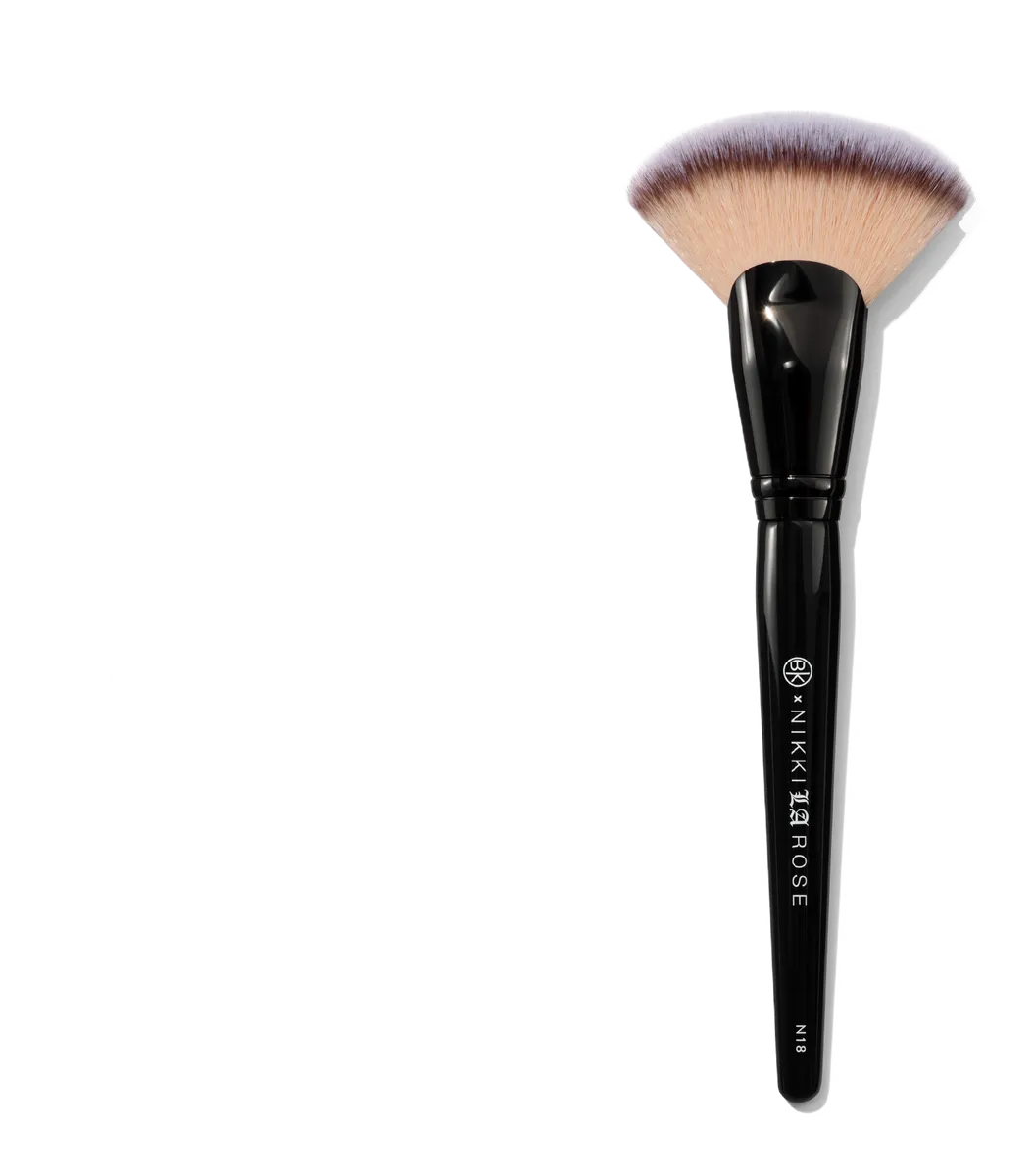 BK Beauty Nikki La Rose Brush